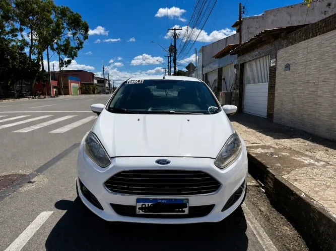Ford Fiesta 1.6 16V Flex Mec. 5P 2016