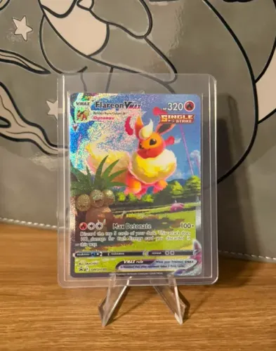 Carta Pokémon Flareon-VMAX (SWSH180/71) NM INGLES (-20% da liga)