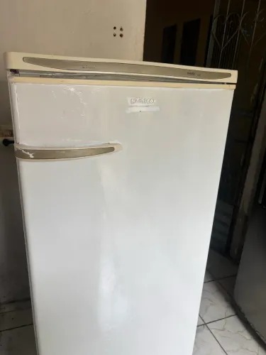Geladeira dako 300L (Frete Grátis)
