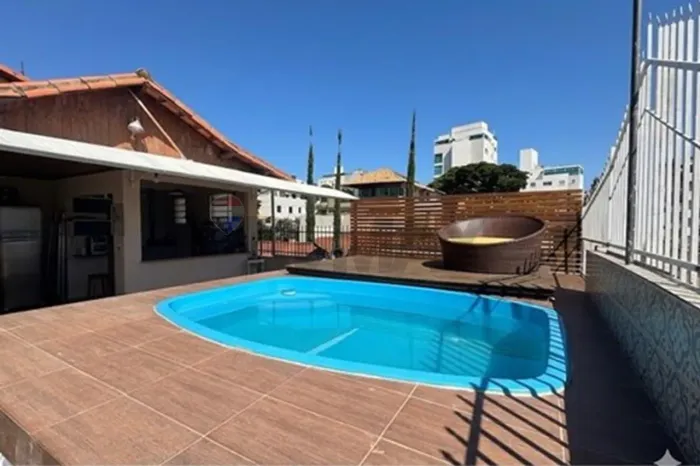Cobertura no bairro Dona Clara, 4 quartos, 2 suítes e 2 vagas!