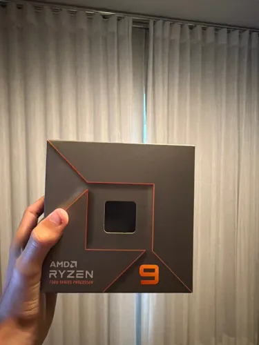 Ryzen 9 7900