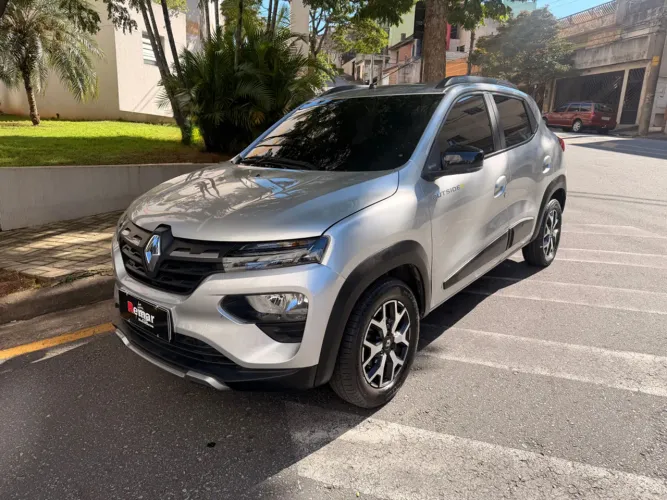 Renault Kwid Outsider 1.0 Flex 12V 5P Mec. 2025