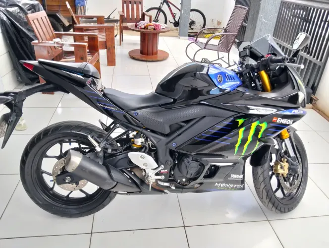 R3 Monster