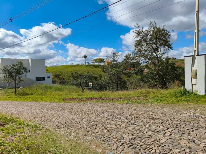 Terreno em Guararema De 2.000 M2