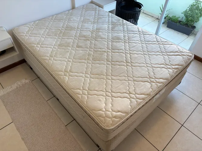Conjunto colchão e cama box casal Ecoflex