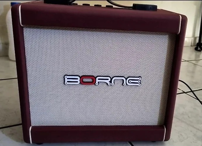 Amplificador BORNE para guitarra