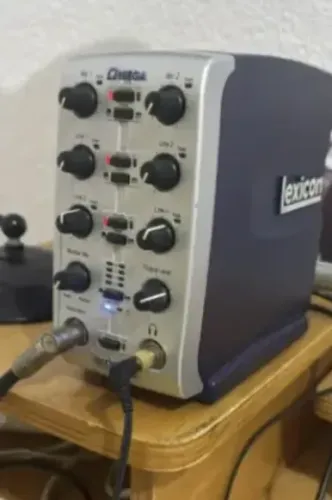 Interface de Audio Lexicon - 6 Canais