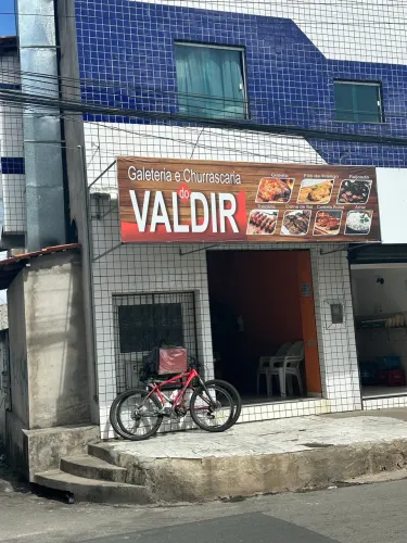 Fala com Valdir
