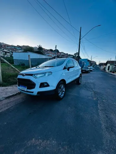 Ford Ecosport Freestyle 2.0 16V 4WD Flex 5P 2014