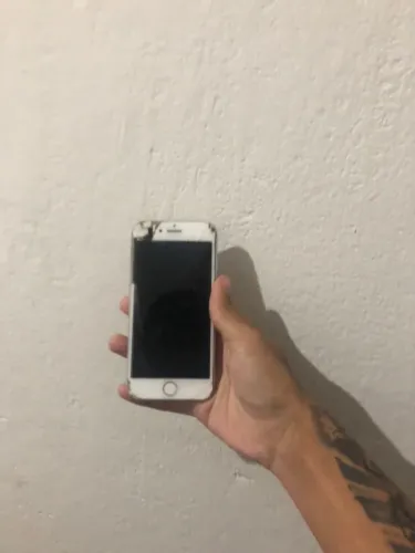 Vendo iPhone 8 normal 64gb