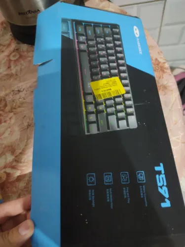 Vendo teclado novo na Caixa