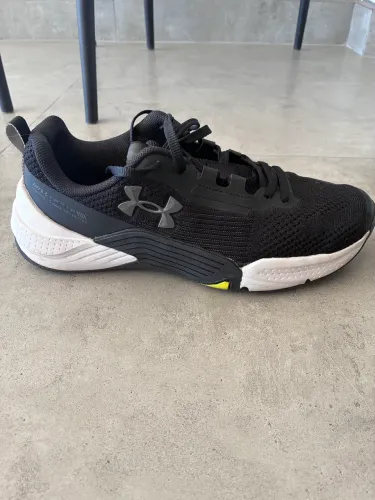 Tênis Under Armour Tamanho 41