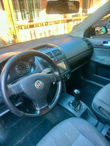 Volkswagen Polo Sedan 1.6 MI Total Flex 8V 4P 2010