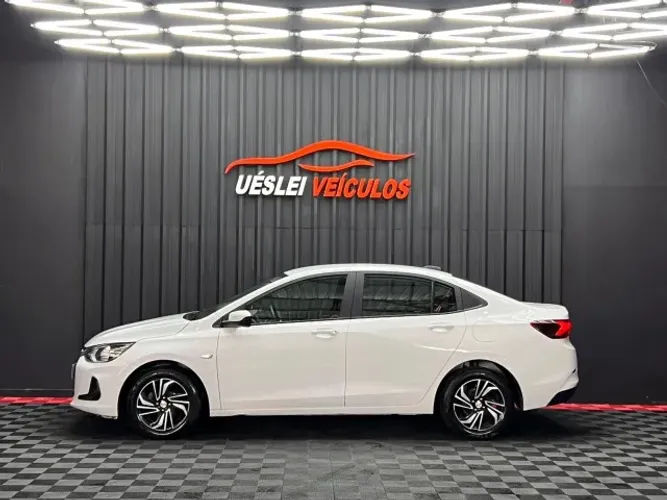 Chevrolet Onix Plus LT 1.0 12V Flex Mec. 4P 2025