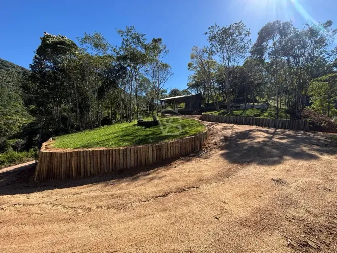 MINI CHÁCARA EM PAULO LOPES | 5.522 m² | A 150 M DA CASCATA ENCANTADA
