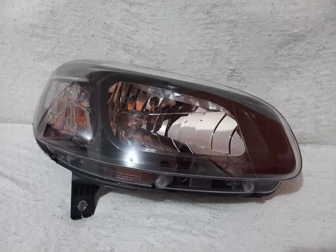 Farol Uno másc Negra 2015/21 Dir: