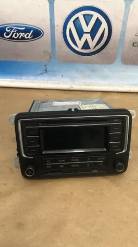 Rádio original jetta 2014 