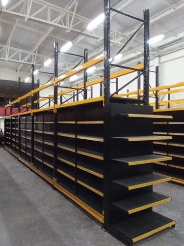 Gôndola Com Porta Pallet para Atacarejo 