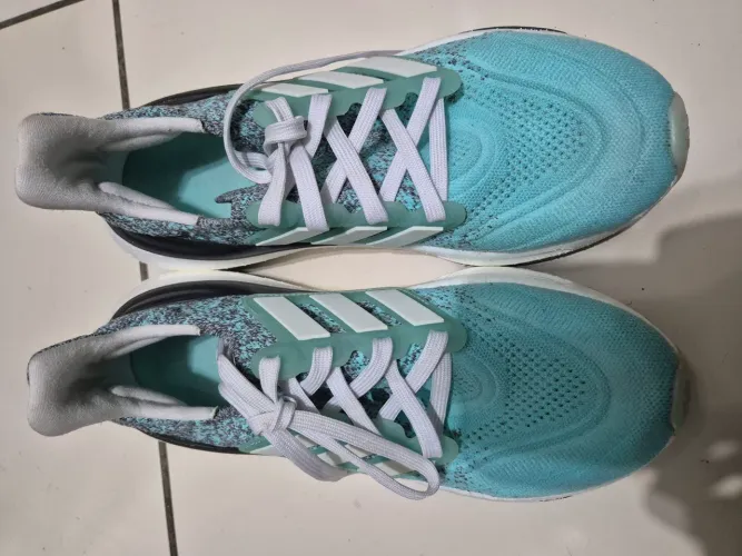 Ultraboost light 23 feminino