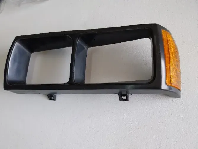 Aro Farol Passat Pointer 1983/88 L.E. ótimo