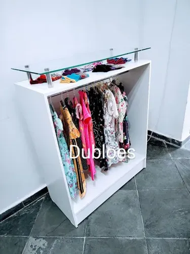 ""Balcão cabideiro novo MDF 