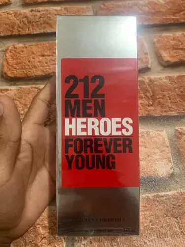 Perfume 212 Men Heroes Lacrado 90ml