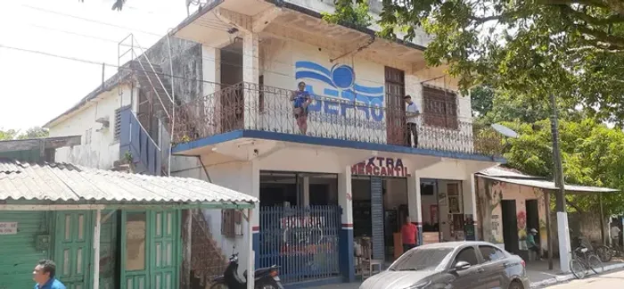 Prédio Comercial e Residencial em Itacoatiara
