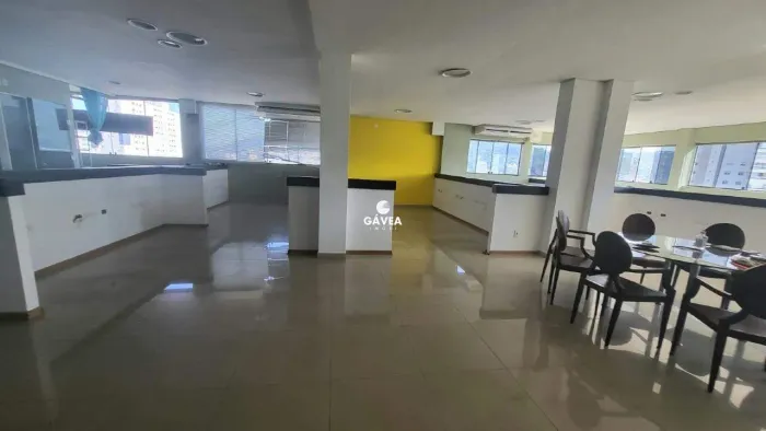 Cobertura para aluguel no Campo Grande em Santos.