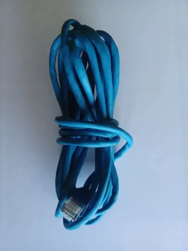 Cabo de rede rj45 cat6 420 cm, com conectores, usado em ótimo estado