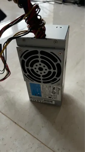 Fonte SEASONIC, Slim, Desktop 300Watts 80 Plus Gold