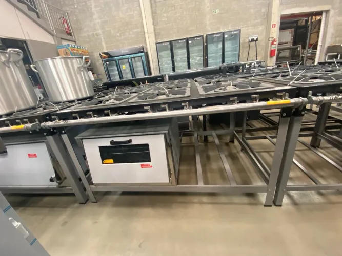 FOGÃO 6 BOCAS STORI PREMIUM M19 COM FORNO P6,5 - METALMAQ 