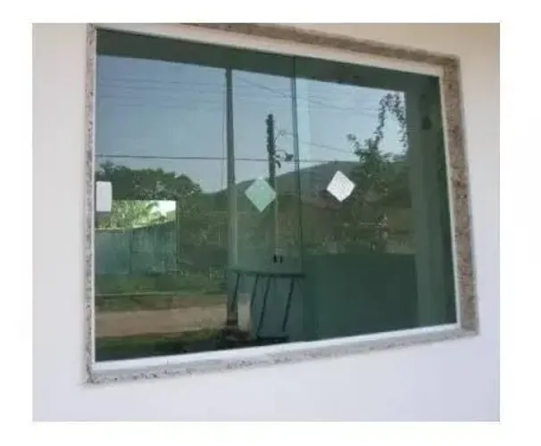 Janela 2 folhas verde