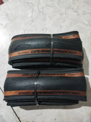 Par Pneus Continental Grand Prix 700x28 Tubeless Ready Bike Speed