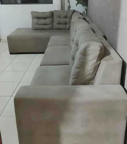 SOFA SEMINOVO EM ESTADO DE NOVO