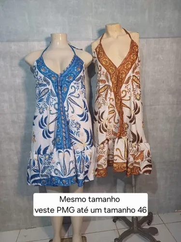Vestido inspiração indiano costa nua e alcinha estampas tropicais 