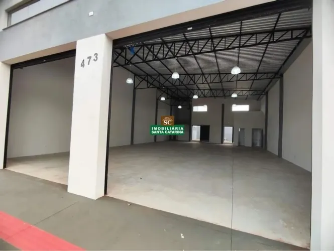 Barracão à venda em Maringá, Jardim Oriental, com 261 m²