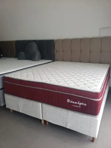 CAMA QUEEN 1.98X1.58 MOLAS ENSACADAS SUPORTE DE 150KG POR PESSOA ENTREGAMOS HOJE
