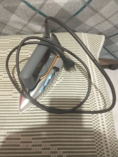 Ferro Elétrico 110v.,..novo