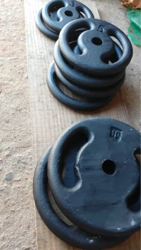 46 Kilos de Anilhas de Peso para Treino - 3kg, 5kg e 10kg