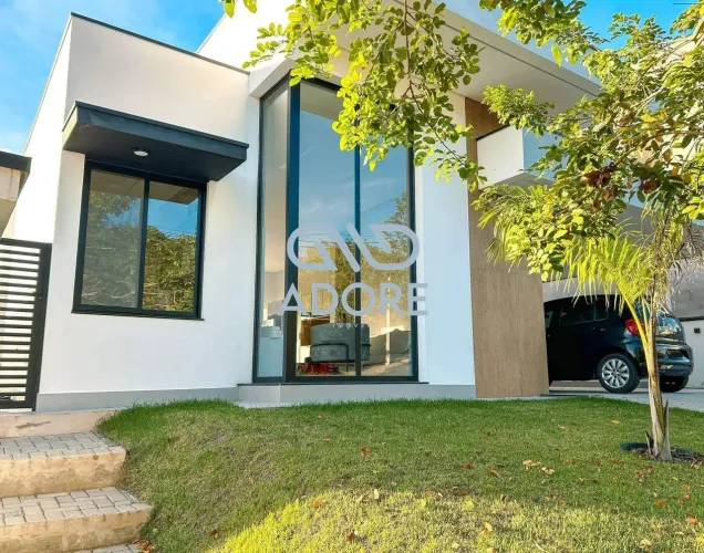Casa à venda no Condomínio Portal dos Bandeirantes - Salto/SP