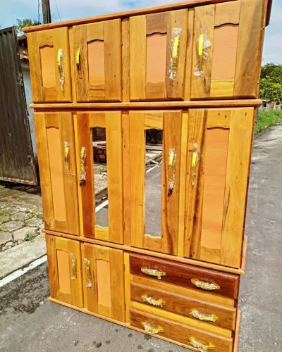GUARDA ROUPA DE CASAL - MADEIRA CUMARÚ - NOVO!