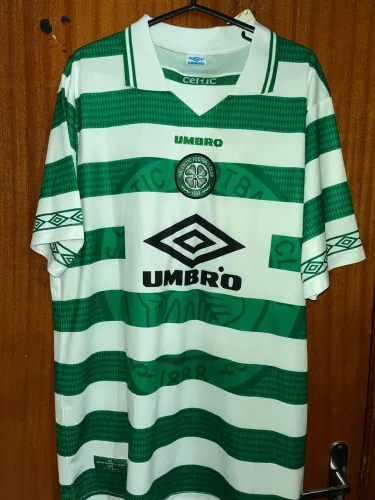 CAMISETA RETRO 98/99 CELTIC ORIGINAL NUNCA USADA
