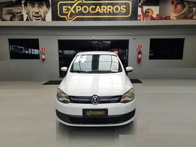 Volkswagen Fox Bluemotion 1.0 MI Total Flex 12V 5P 2014