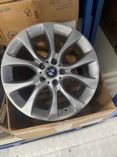 Roda de liga leve BMW original aro 19 5x120