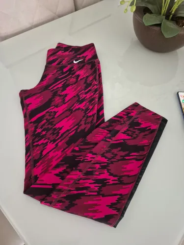 CALÇA ACADEMIA MARCA NIKE 