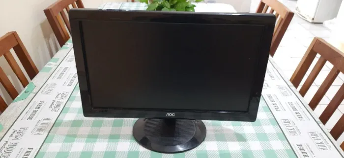 Monitor 19' AOC VGA 