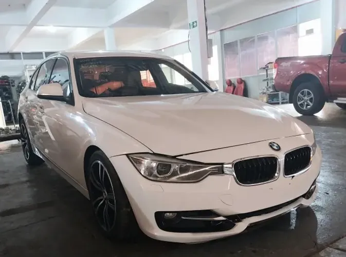 Sucata BMW 320i 2.0 Flex 2014 a 2020 Peças