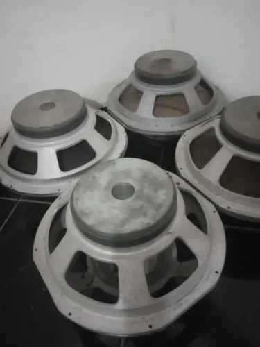 Alto falante de 15 " tenho 8 iguais