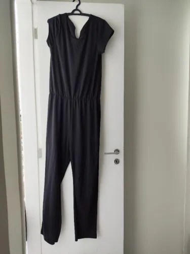 Macacão preto elegante