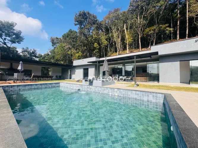 Sítio com 3 quartos à venda, 20000 m² por R$ 1.890.000 - Bairro Itaoca - Guararema/SP